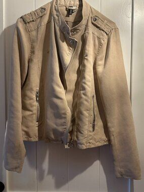 H&M Divided beige nude color crop moto jacket